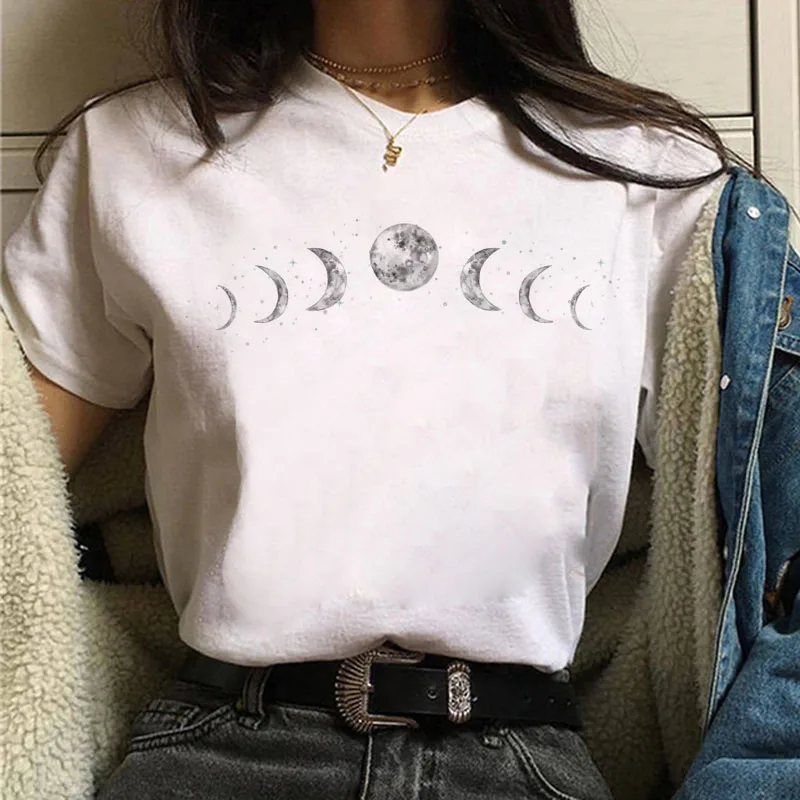 New Moon Women's Black T-shirt Women's Casual Round Neck T-shirt Lunar Eclipse Printed Women's T-shirt - Image 12