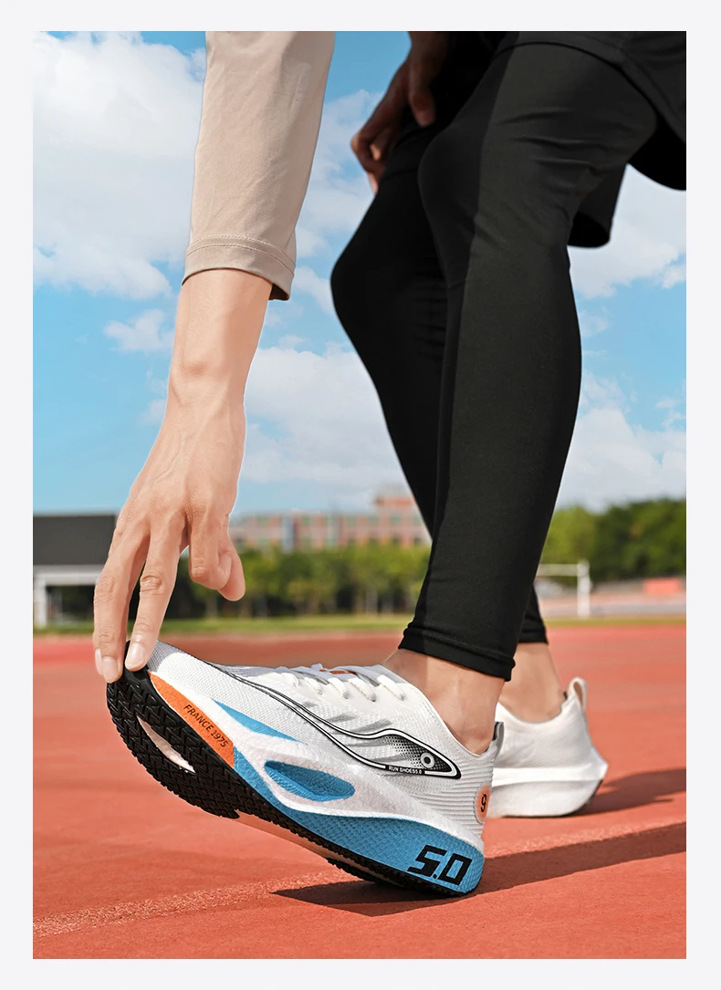 New Trendy Sports Running shoes, Comfortable and Breathable Men's and Women's Sports Casual shoes, Outdoor Large-sized Black 10 - Image 19