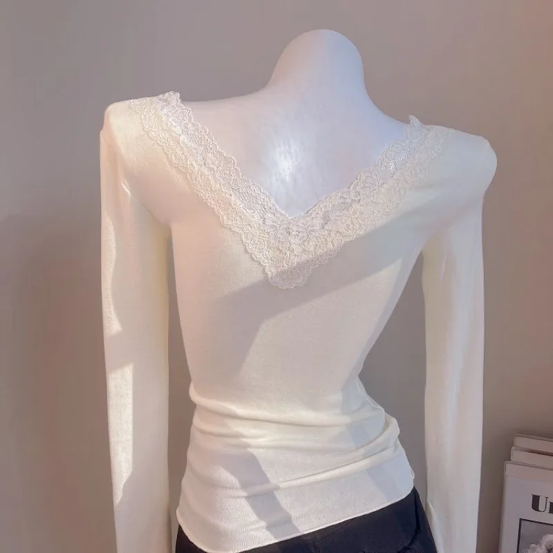 White Lace Long-sleeve T-shirts Sexy V Neck Basic Spliced Delicate Knitwear Ladies French Style Casual Slim Fit Versatile Tops - Image 2