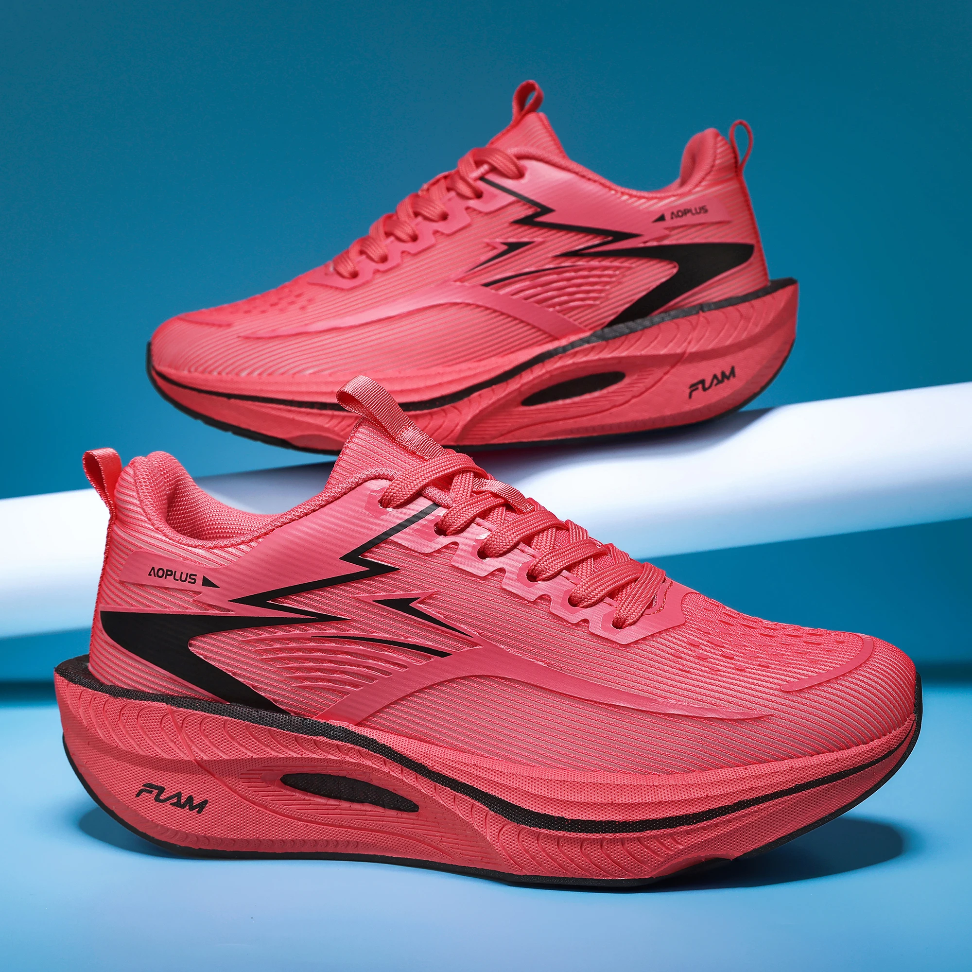 Fashionable Men's and Women's Running shoes - Image 4
