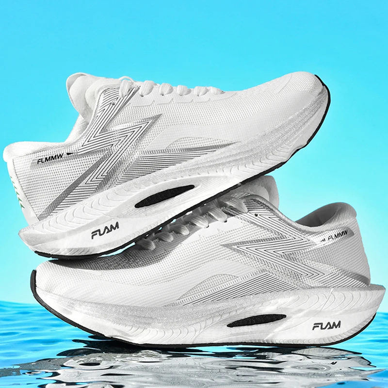 New Men's And Women's Running Shoes Are Super Lightweight, Breathable, Fashionable, And Shock-absorbing. They Are Suitable For S