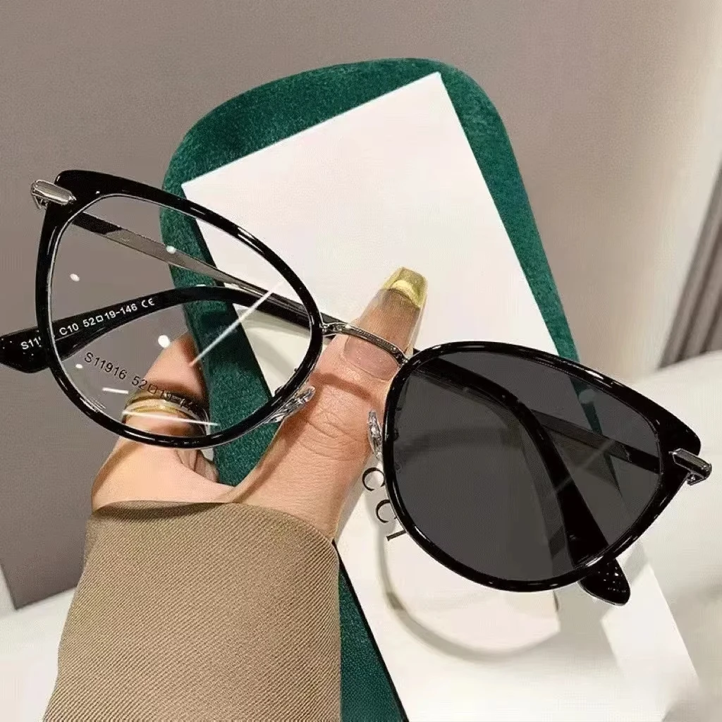 2025 Fashion Cat Eye Photochromic Myopia Glasses for Women Outdoor Color Changing UV Protection Sunglasses Near Sight Eyeglasses - Image 2
