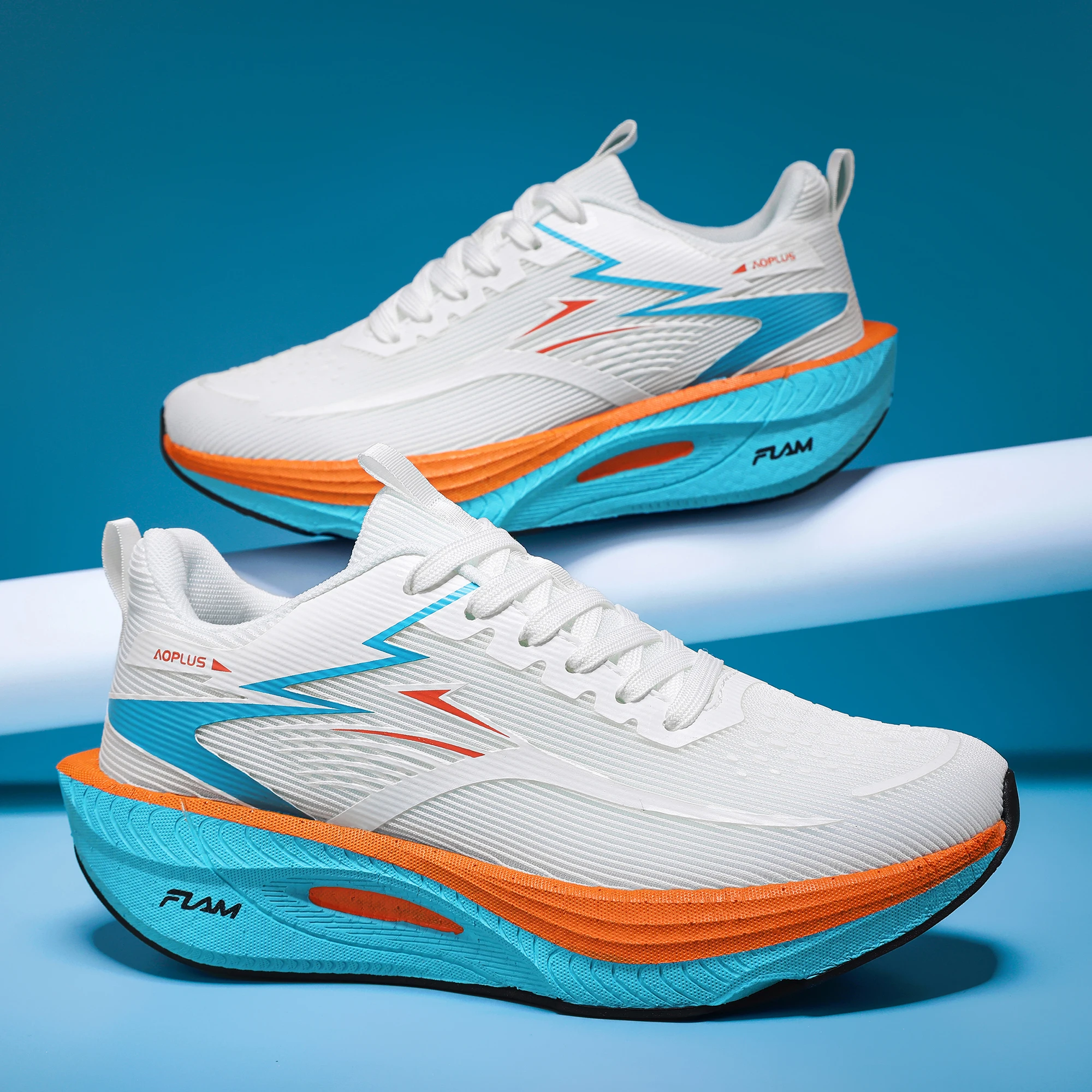 Fashionable Men's and Women's Running shoes - Image 2