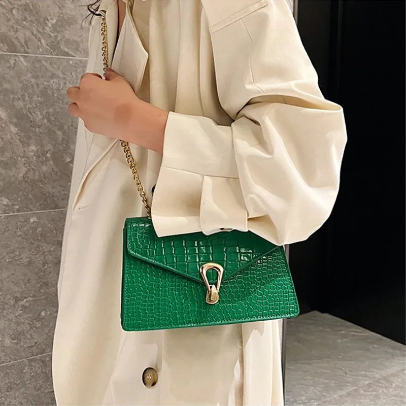 Crocodile Pattern Shoulder Bags For Women Fashion Chains Squre Bag Purse Female - Image 5
