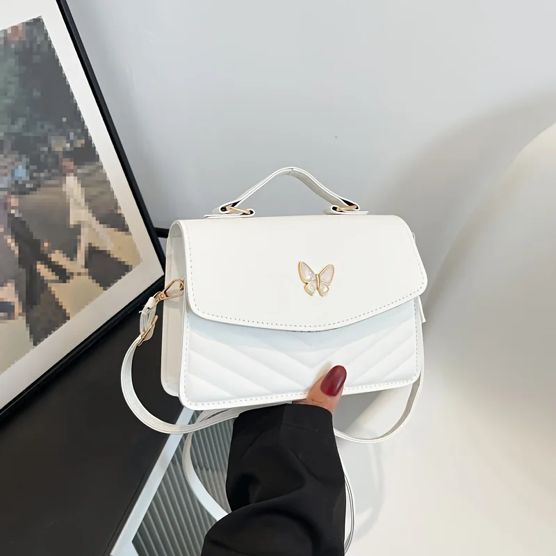 Women's Leather Crossbody Bags, Suitable for Commuting and Travel - Image 8