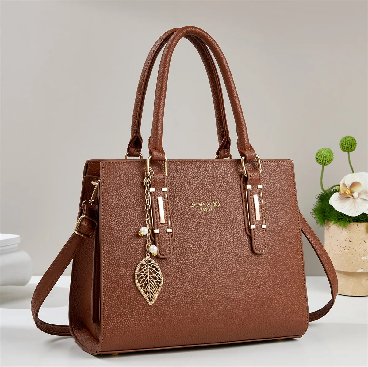 Fashion Street Style Single Shoulder Bag Handbag Crossbody Bag for Women - Image 2