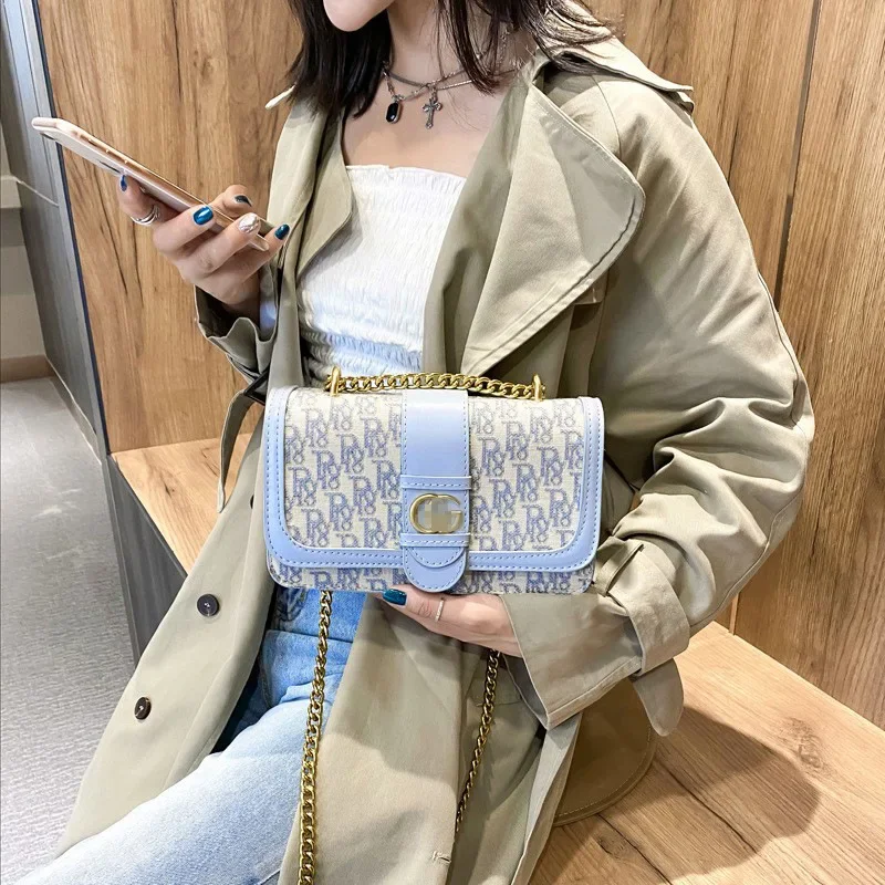 Women's Bag Design Underarm Vintage bag - Image 3